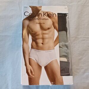 Calvin Klein Men’s Small Black / Grey 100% Cotton Stretch Hip Briefs 3 Pack